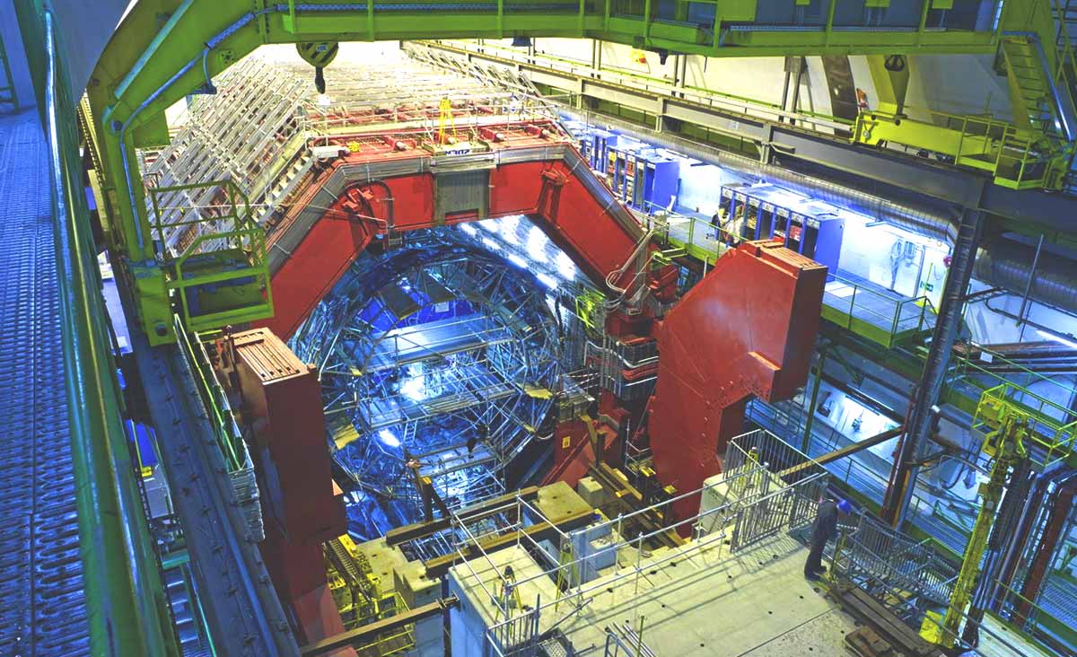 Transformer du plomb en or : des scientifiques du CERN réussissent à réaliser le rêve des alchimistes